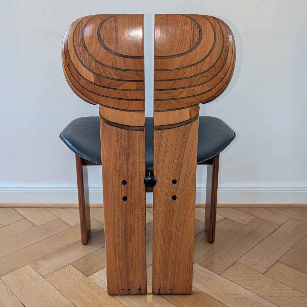 Stuhl ‚Afrika‘ aus der Artona Serie, 1977, nach einem Entwurf von Afra & Tobia Scarpa, hergestellt von Maxalto.