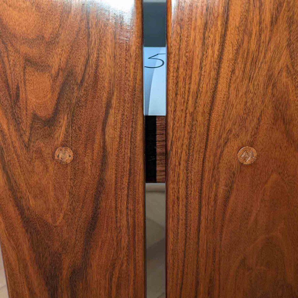 Stuhl ‚Afrika‘ aus der Artona Serie, 1977, nach einem Entwurf von Afra & Tobia Scarpa, hergestellt von Maxalto.