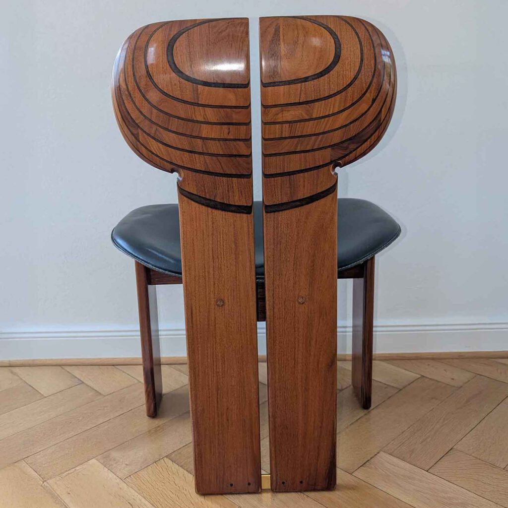 Stuhl ‚Afrika‘ aus der Artona Serie, 1977, nach einem Entwurf von Afra & Tobia Scarpa, hergestellt von Maxalto.